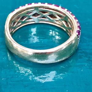 Jewelry - 14K Size 7 Gold Ring With Dust Diamonds and Ruby's Jewelry - 14K Size 7 Gold Ring With Dust Diamonds and Ruby's